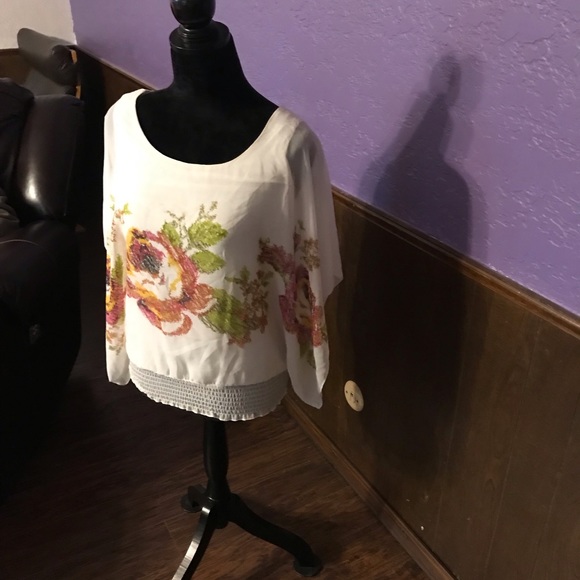 Flowing Top - Picture 7 of 8